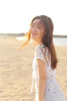 阴外面毛毛有白色是怎么回事